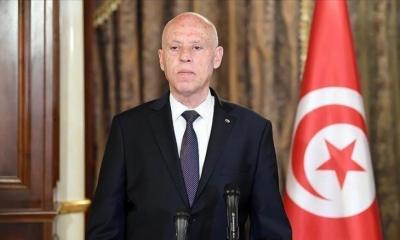  - الرئيس التونسي يعين كمال الفقي أحد أشد مناصريه وزيرا للداخلية
