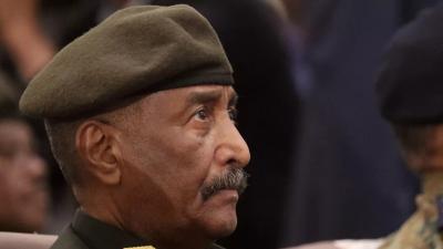  - البرهان: الجيش السوداني سيضطر لاستخدام "قوته المميتة" إذا لم تنصع قوات الدعم السريع
 